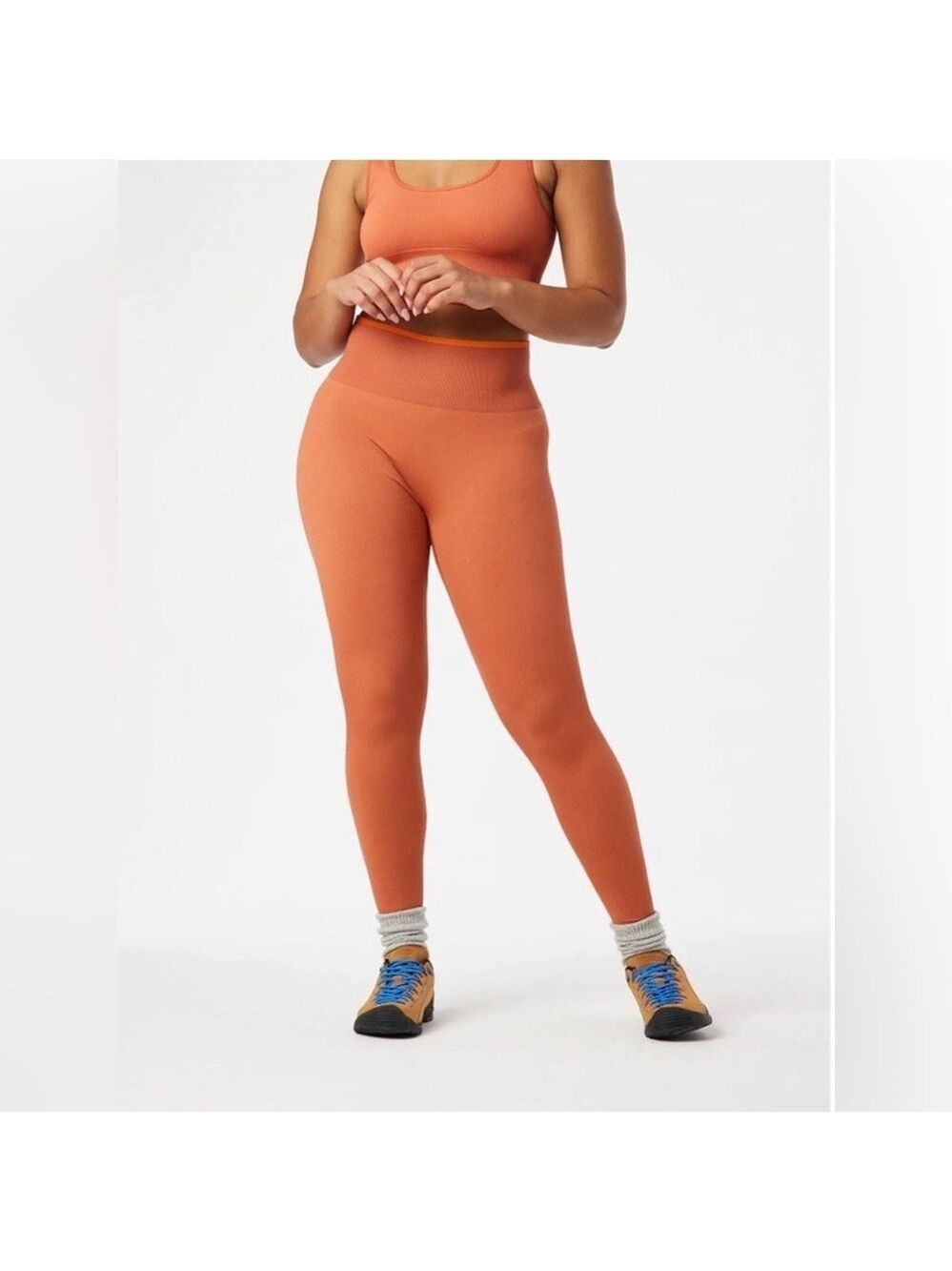 Outdoor Voices Seamless Ribbed 7/8 Leggings SZ L Orange